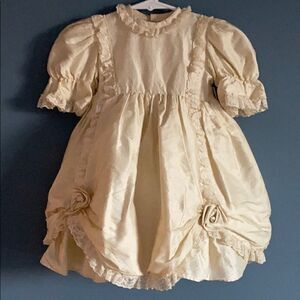 Vintage Heirloom Infants Baptismal Gown.